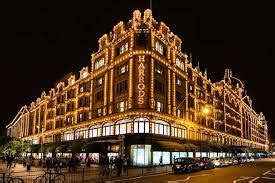 harrods closing time.